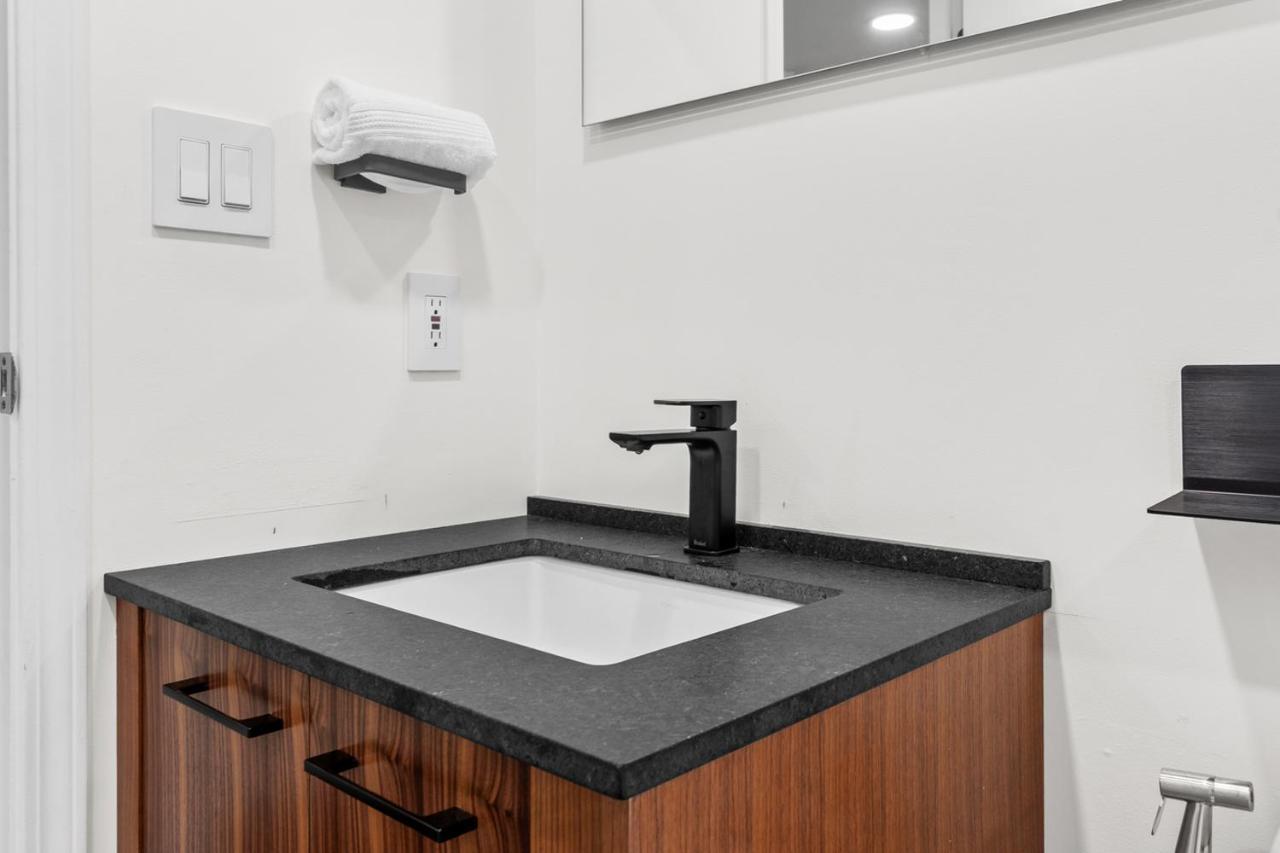 Ferienwohnung Downtown Luxury 1Br Coal Harbour Vancouver Exterior foto